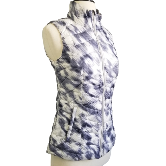 Athleta Altitude Quilted Down Packable Vest In Sapphire Size XS - Picture 5 of 8